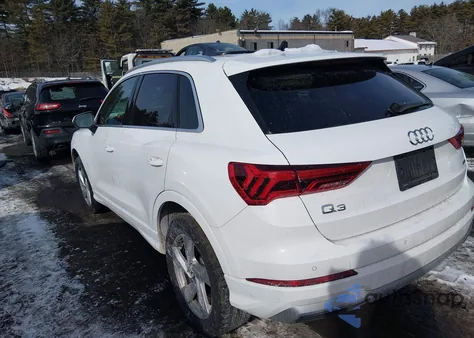 2020 Audi Q3 Premium Plus 45 Tfsi Quattro Tiptronic z USA, uszkodzony, nr VIN WA1BECF34L1046100